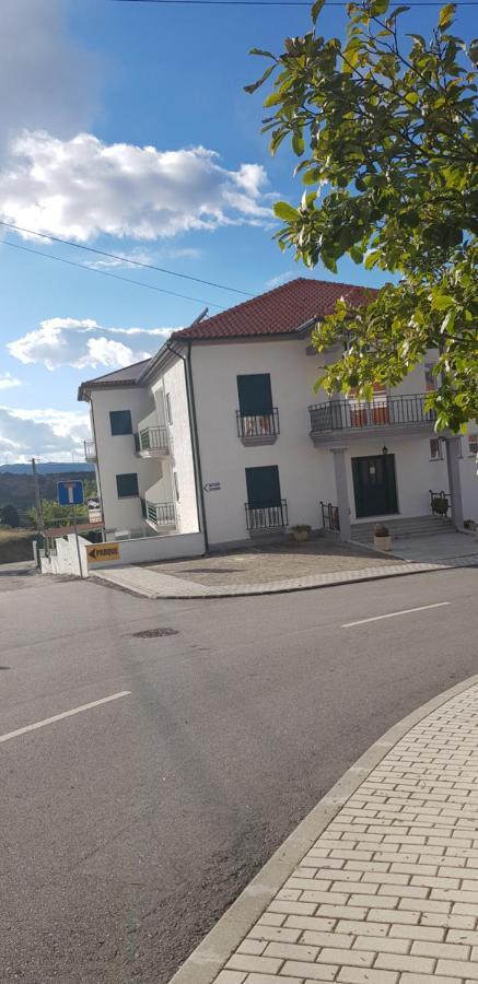 Ferrinho Hotel Guarda Exterior photo